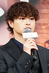 瀬戸康史さん