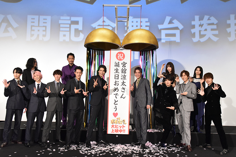 映画「 おそ松さん」公開記念舞台挨拶