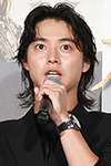 山﨑賢人さん