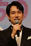松山ケンイチさん