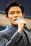 鈴木亮平さん
