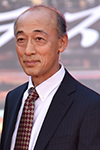 酒向芳さん