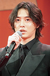 山﨑賢人さん