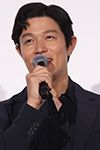 鈴木亮平さん